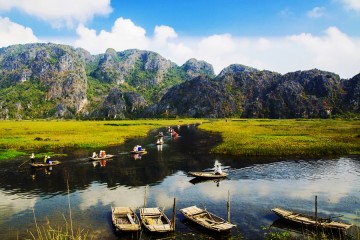 Khám phá đầm Vân Long - về với vẻ đẹp bình yên thơ mộng